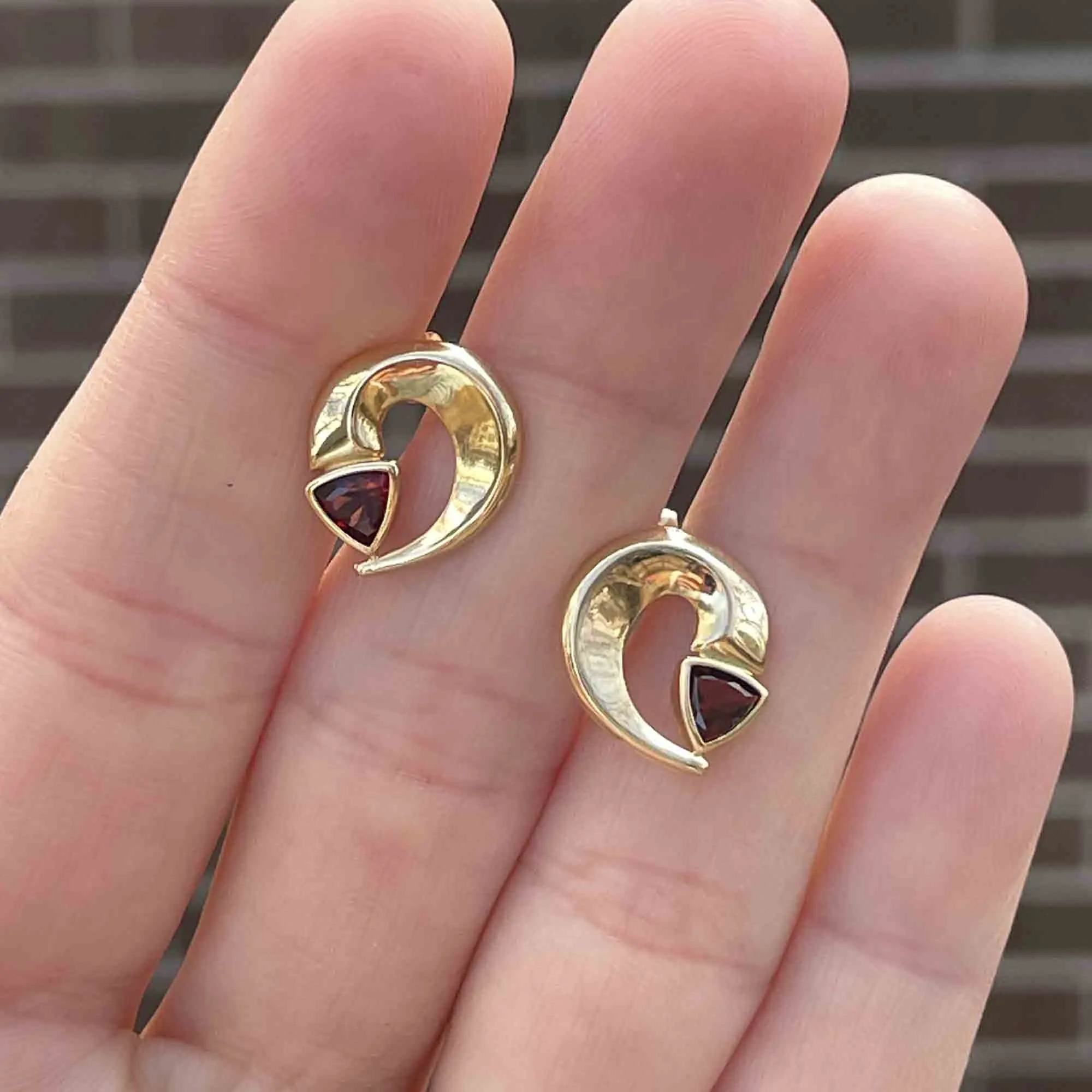 14K Gold Trillion Cut Garnet Stud Earrings