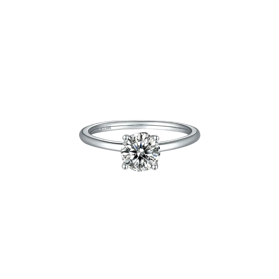 AMANDA MOISSANITE RING