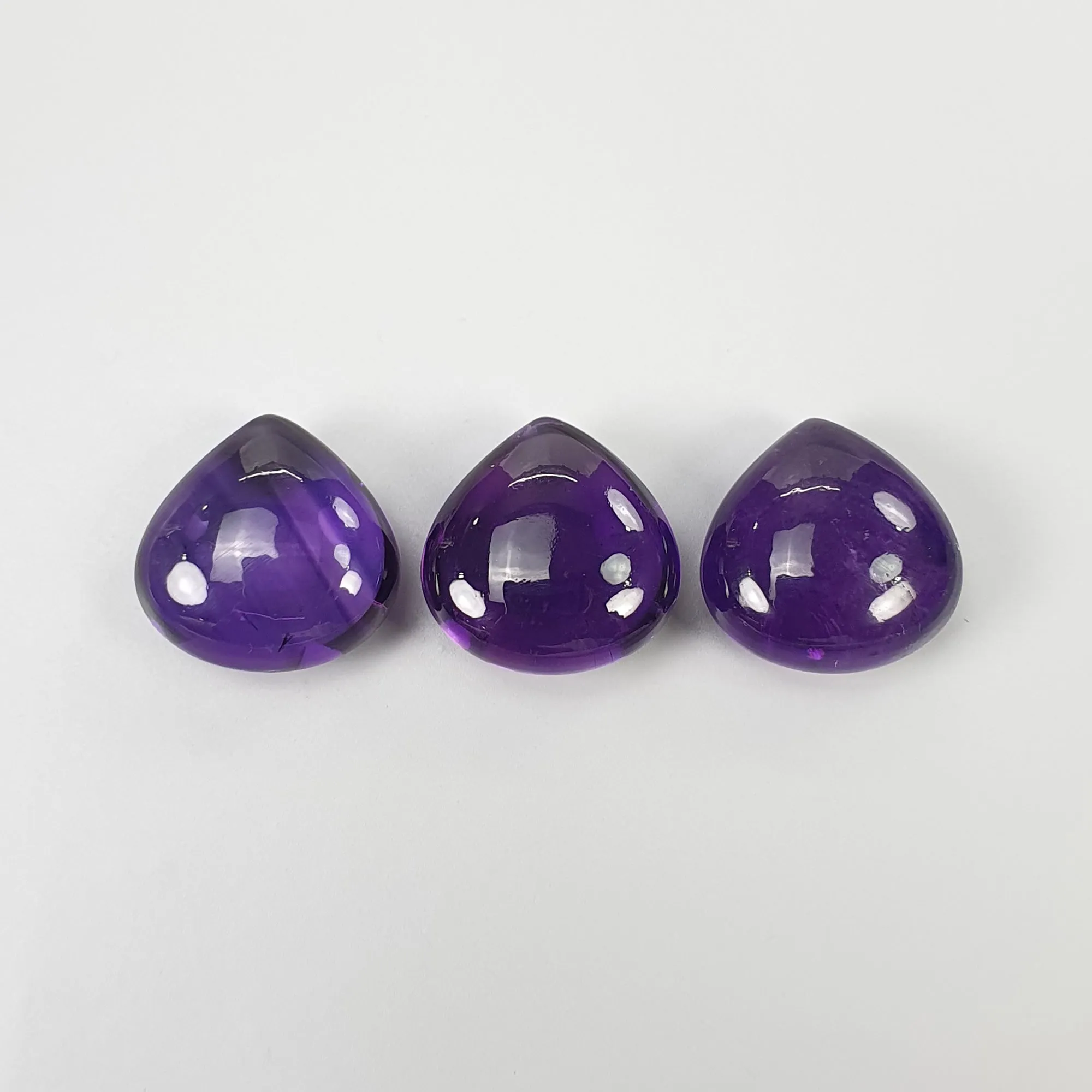 Amethyst Gemstone Cabochon : 37.95cts Natural Untreated Purple Amethyst Heart Shape Briolette Cabochon 15mm