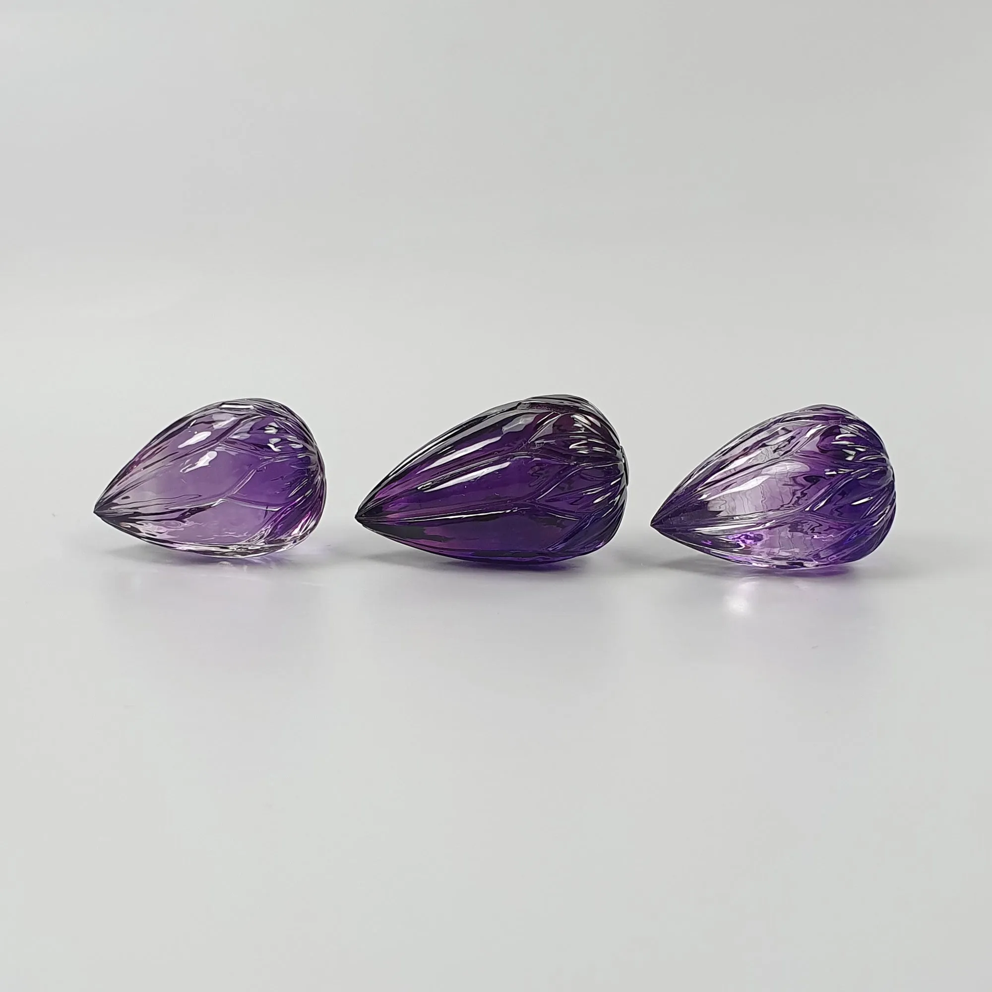 Amethyst Gemstone Carving : 102.30cts Natural Untreated Purple Amethyst Hand Carved Tear Drops 23mm - 27mm 3pcs