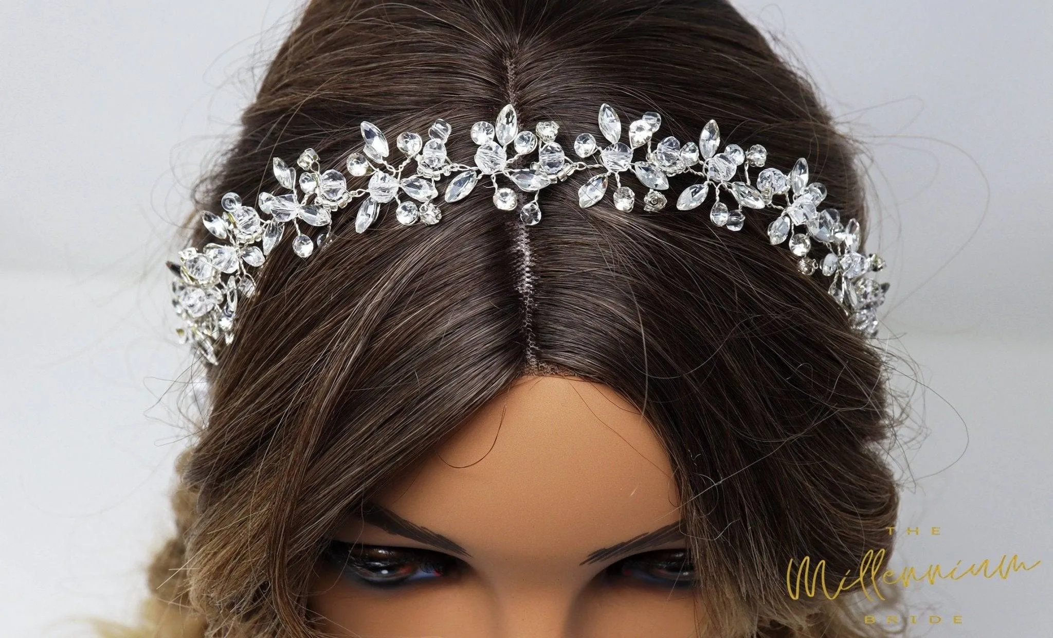 Dainty Rhinestones Crystal Vine Leaves Headband, Bridal Hair Vine, Delicate Headband, Hair accessories.