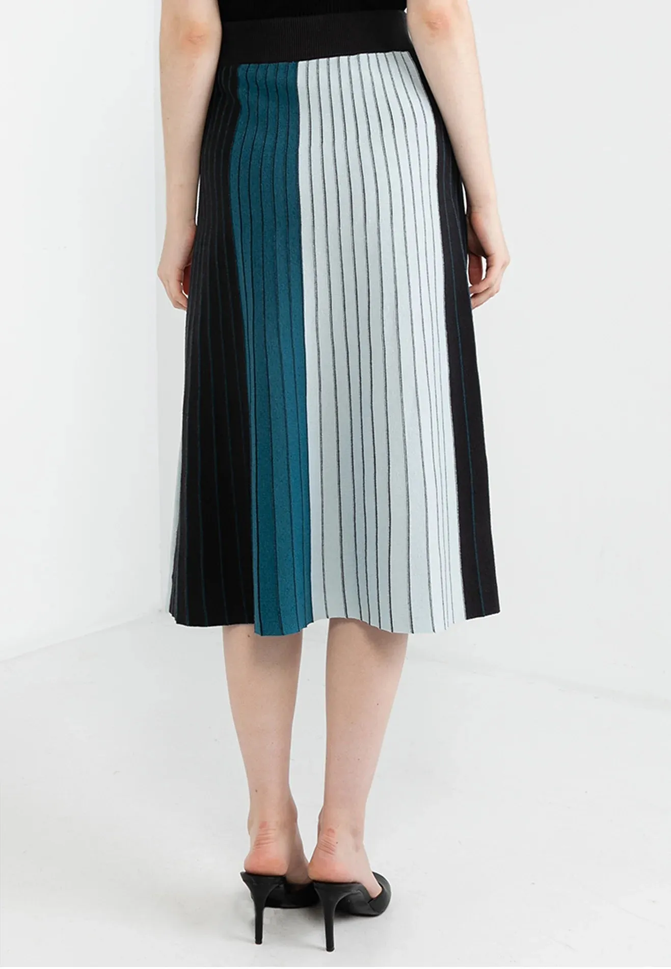 ELLE Apparel Mixed Color Tone A-Line Midi Skirt