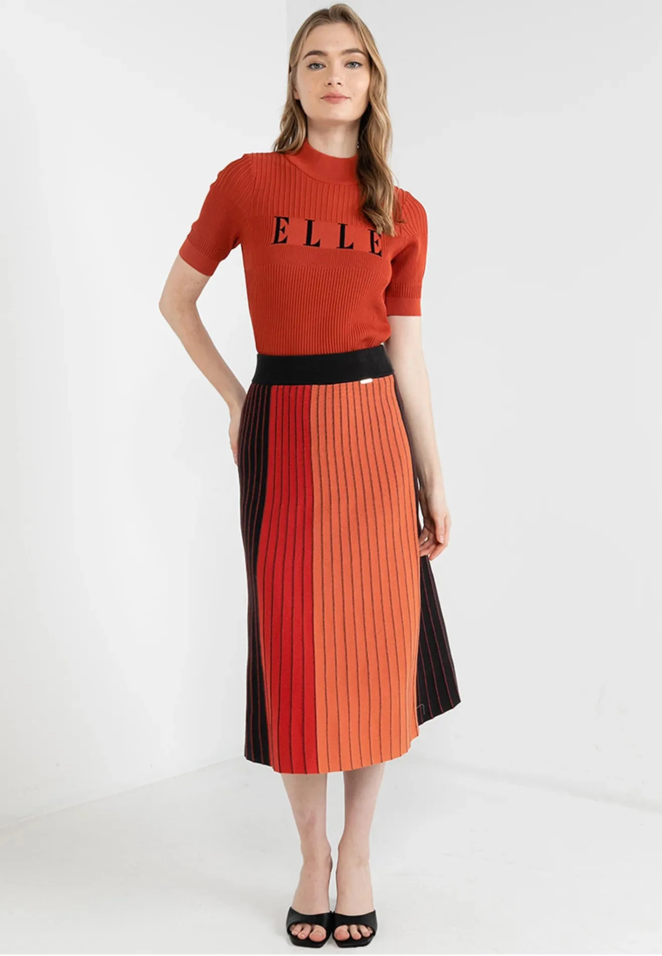 ELLE Apparel Mixed Color Tone A-Line Midi Skirt