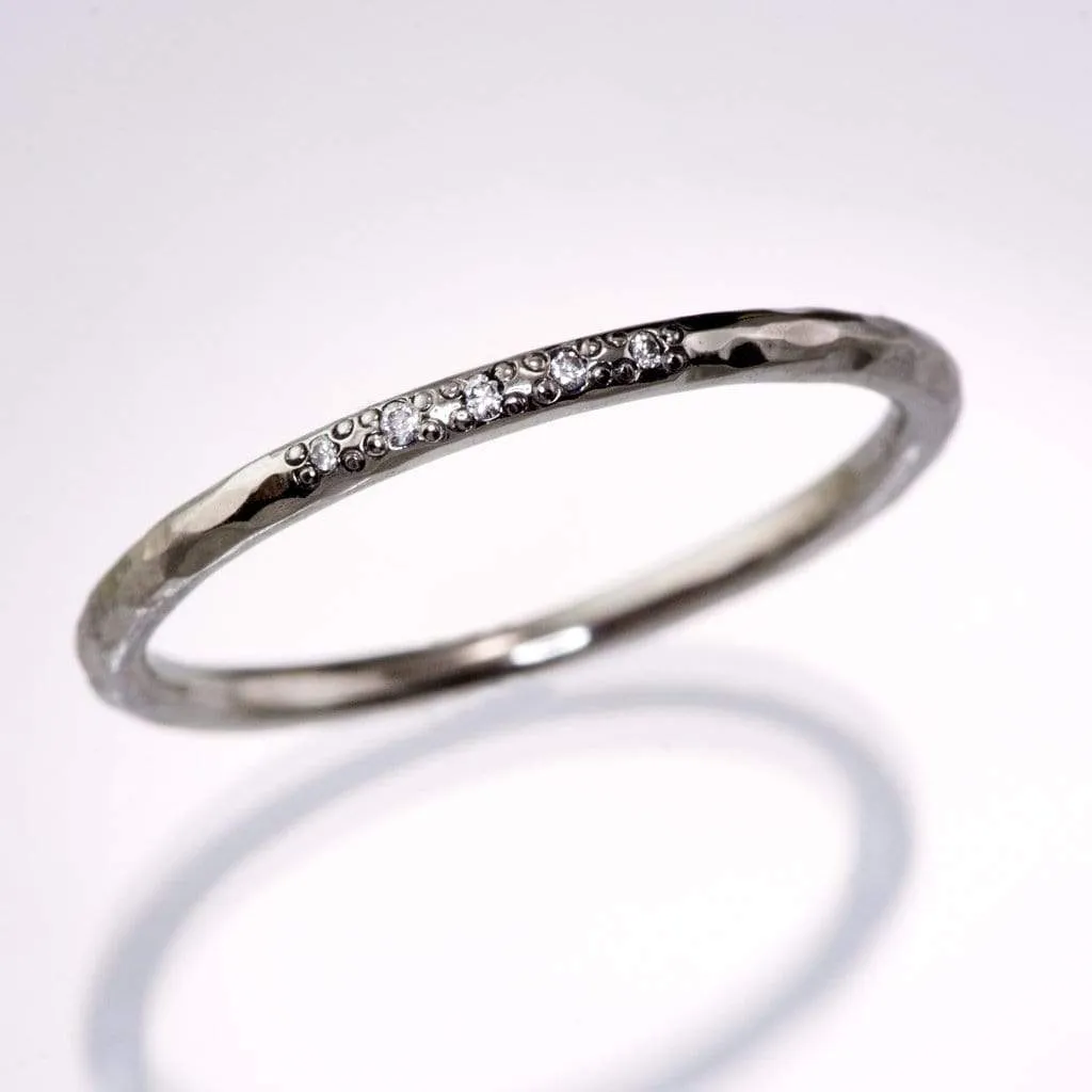 Hammered Texture Bead Set Diamond Thin Wedding Ring