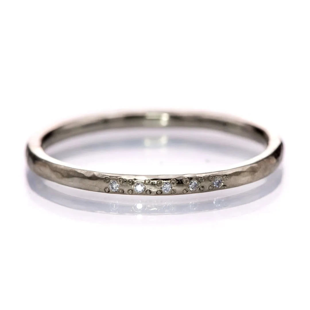 Hammered Texture Bead Set Diamond Thin Wedding Ring