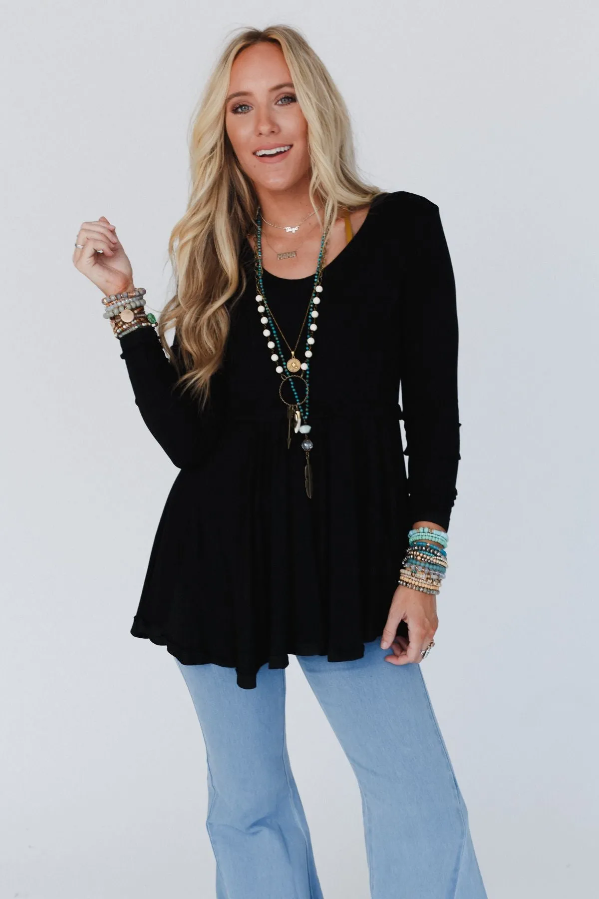 Kailee Ruffled Hem Top - Black