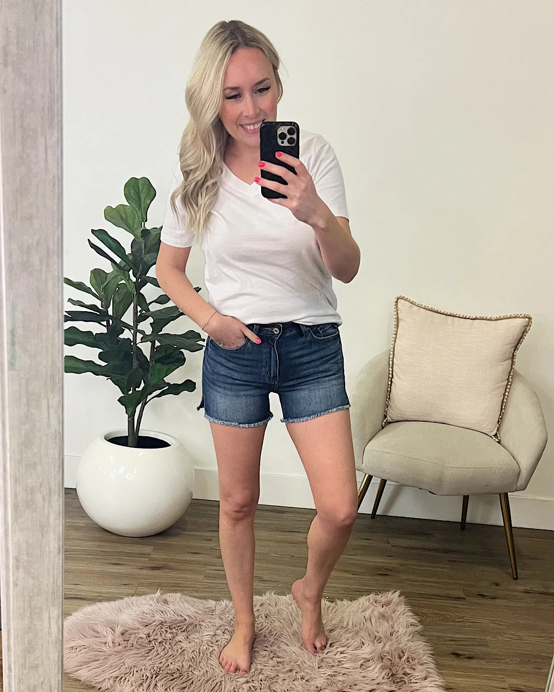 KanCan Carrie Fray Hem Shorts