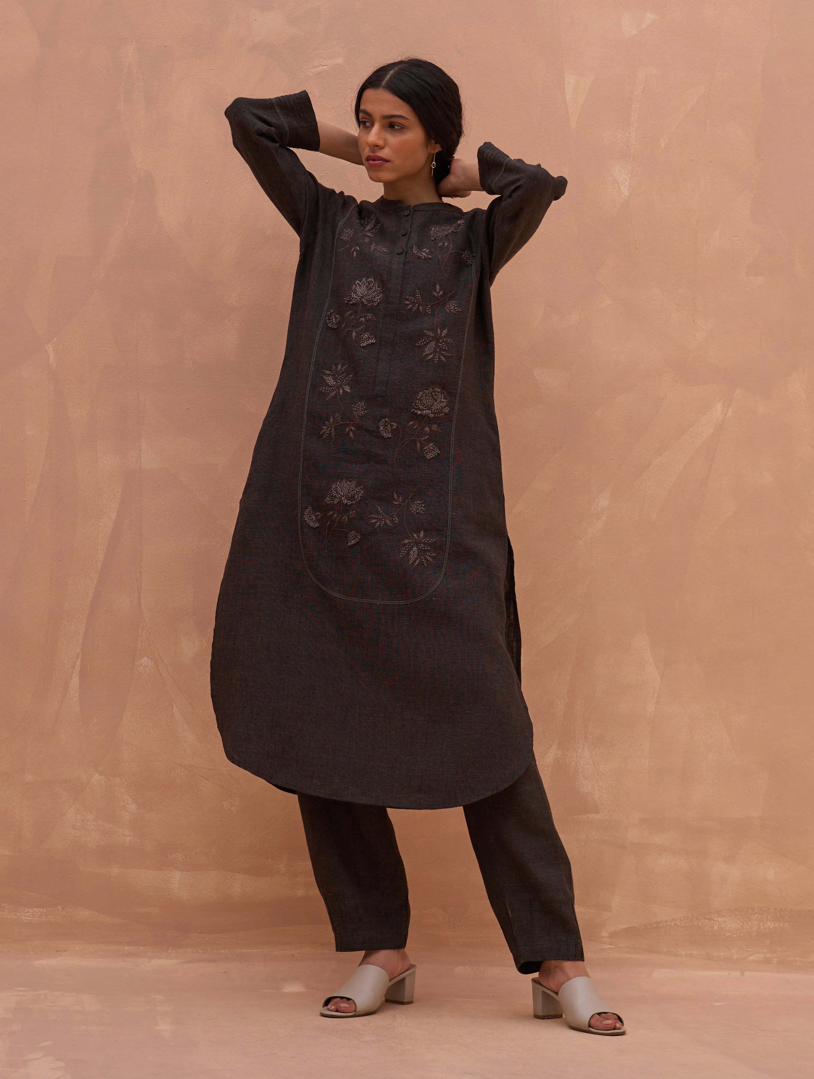 Kisa Hand-Embroidered Co-ord Set - Charcoal