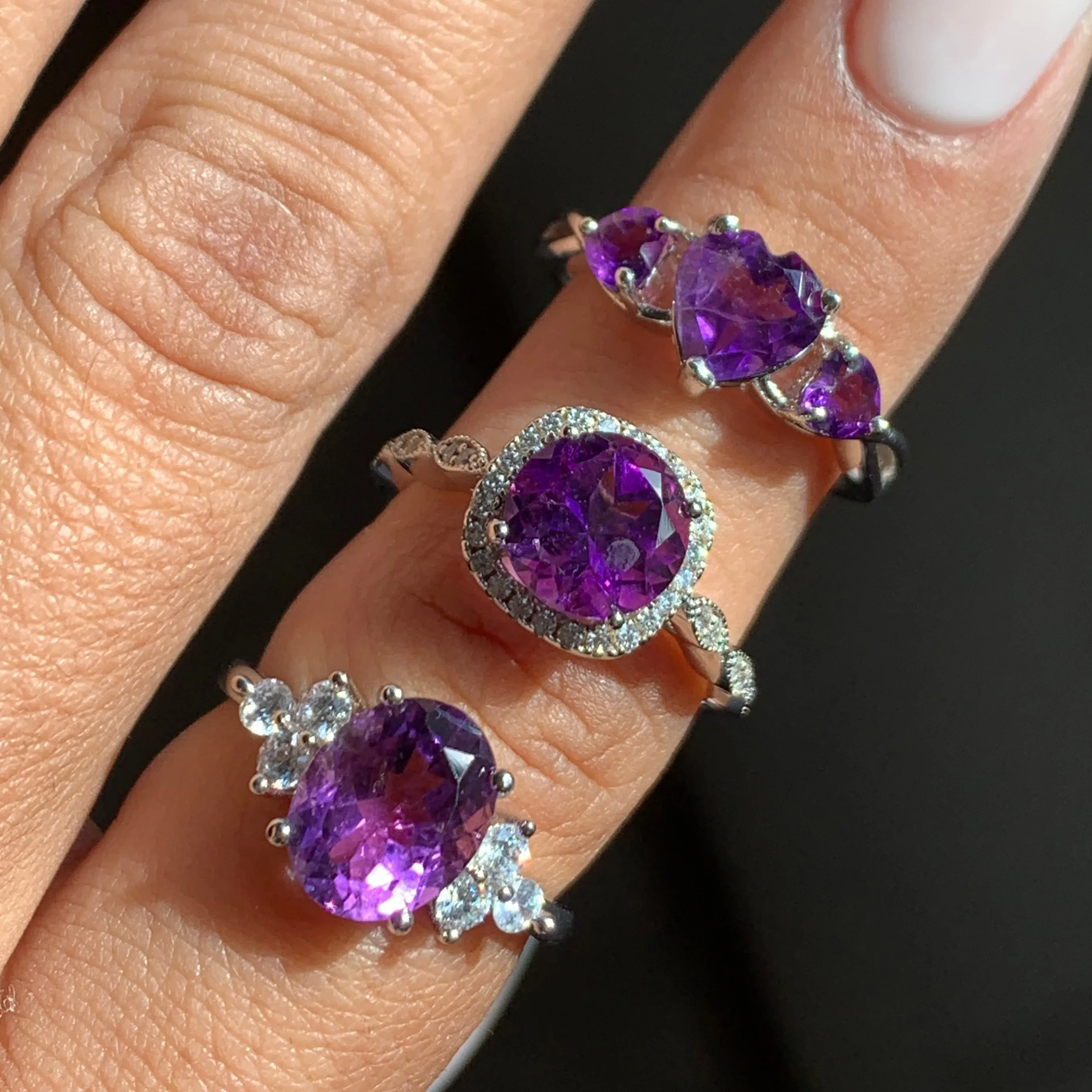 NIDIA AMETHYST RING