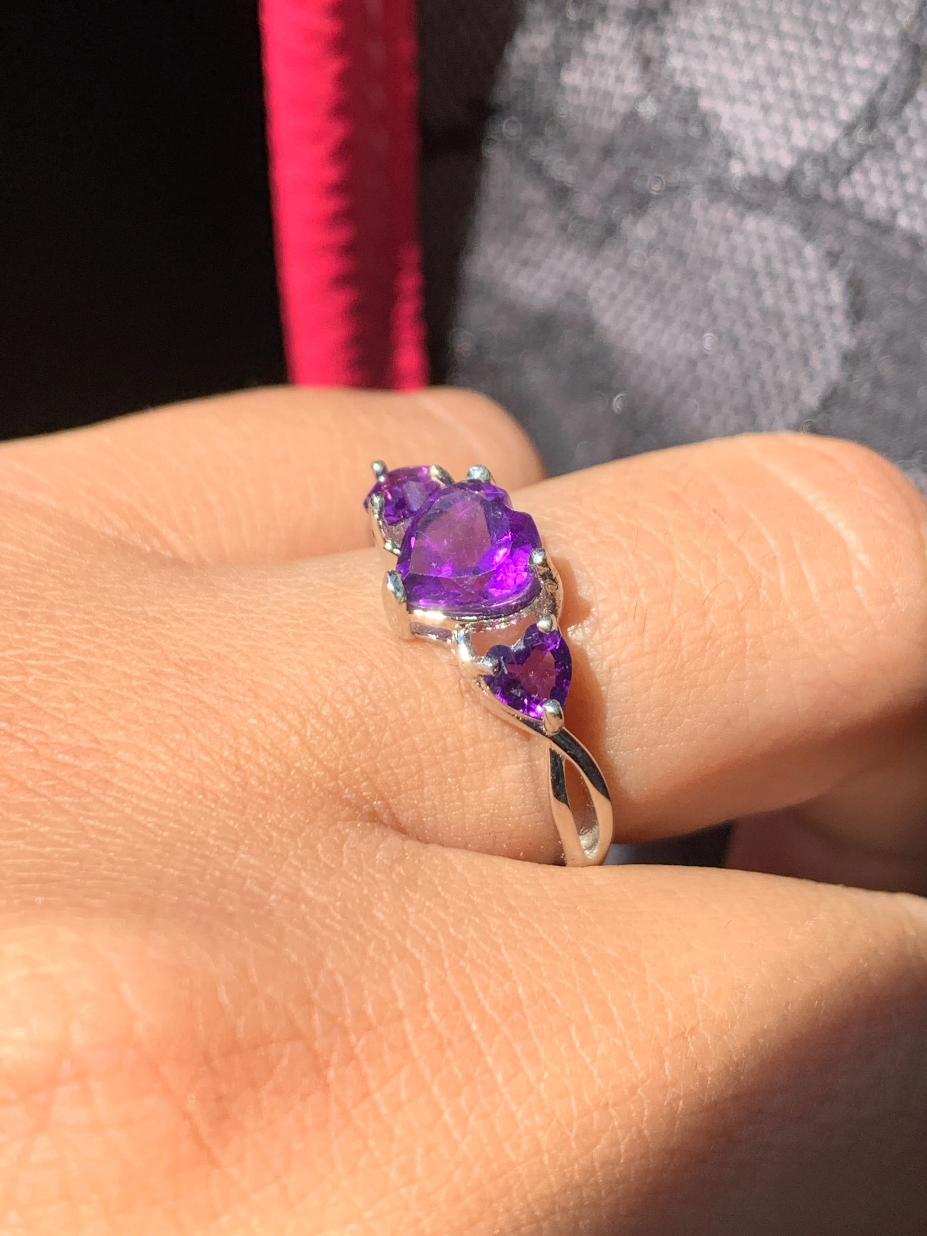 NIDIA AMETHYST RING