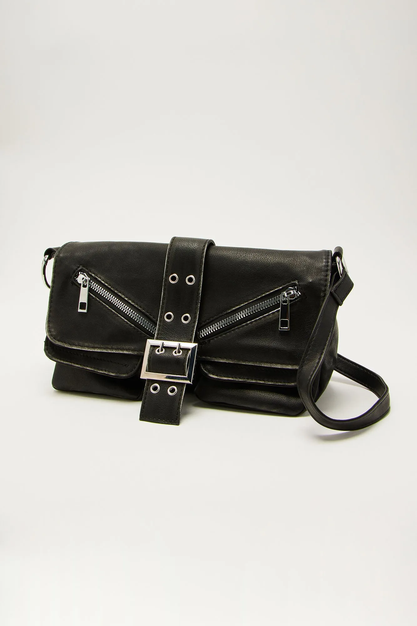 Park Avenue Zipper Handbag - Black