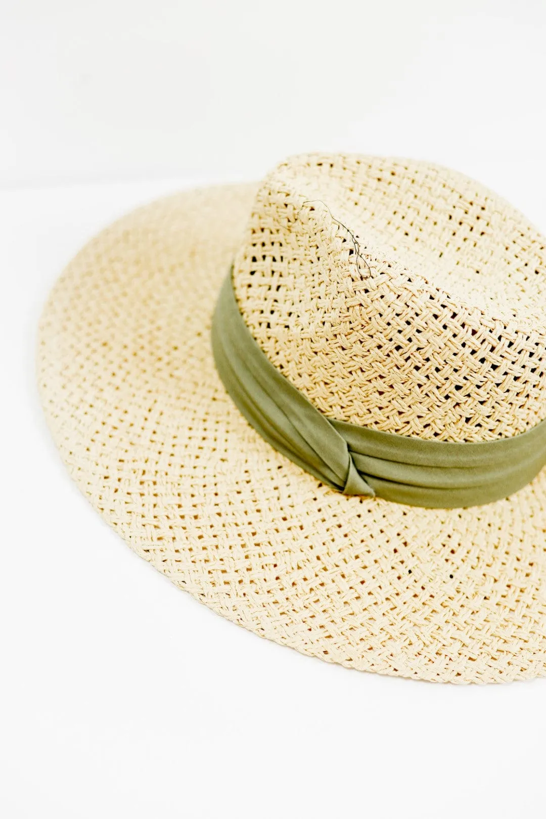 Straw Beach Hat With Olive Band