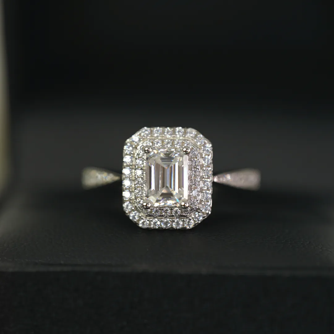 TAMMY MOISSANITE RING