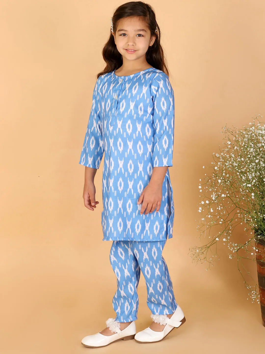 Vastramay Aqua Blue Traditional Ikkat Print Siblings Set