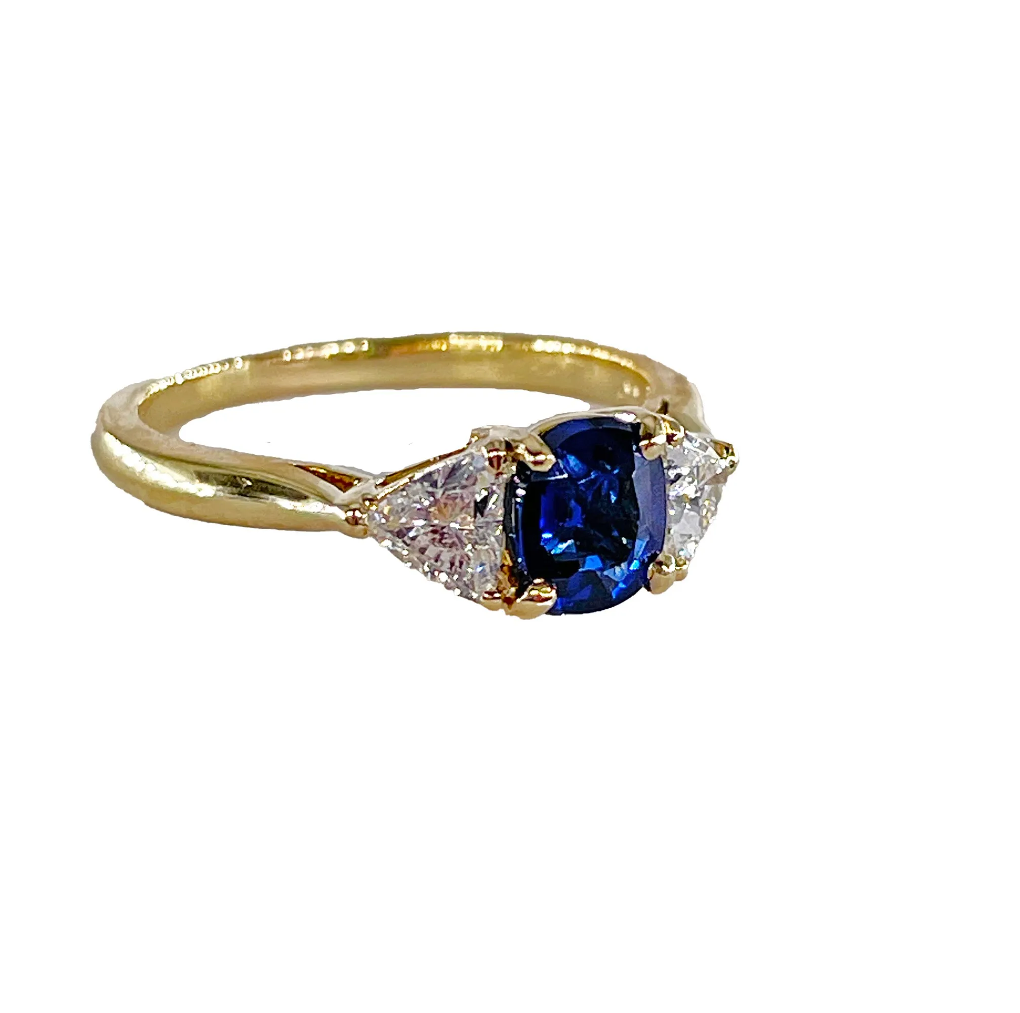 Vintage Van Cleef & Arpels GIA 1.39ctw No-Heat Blue Sapphire and Diamond 3 Stone 18k Yellow Gold Ring